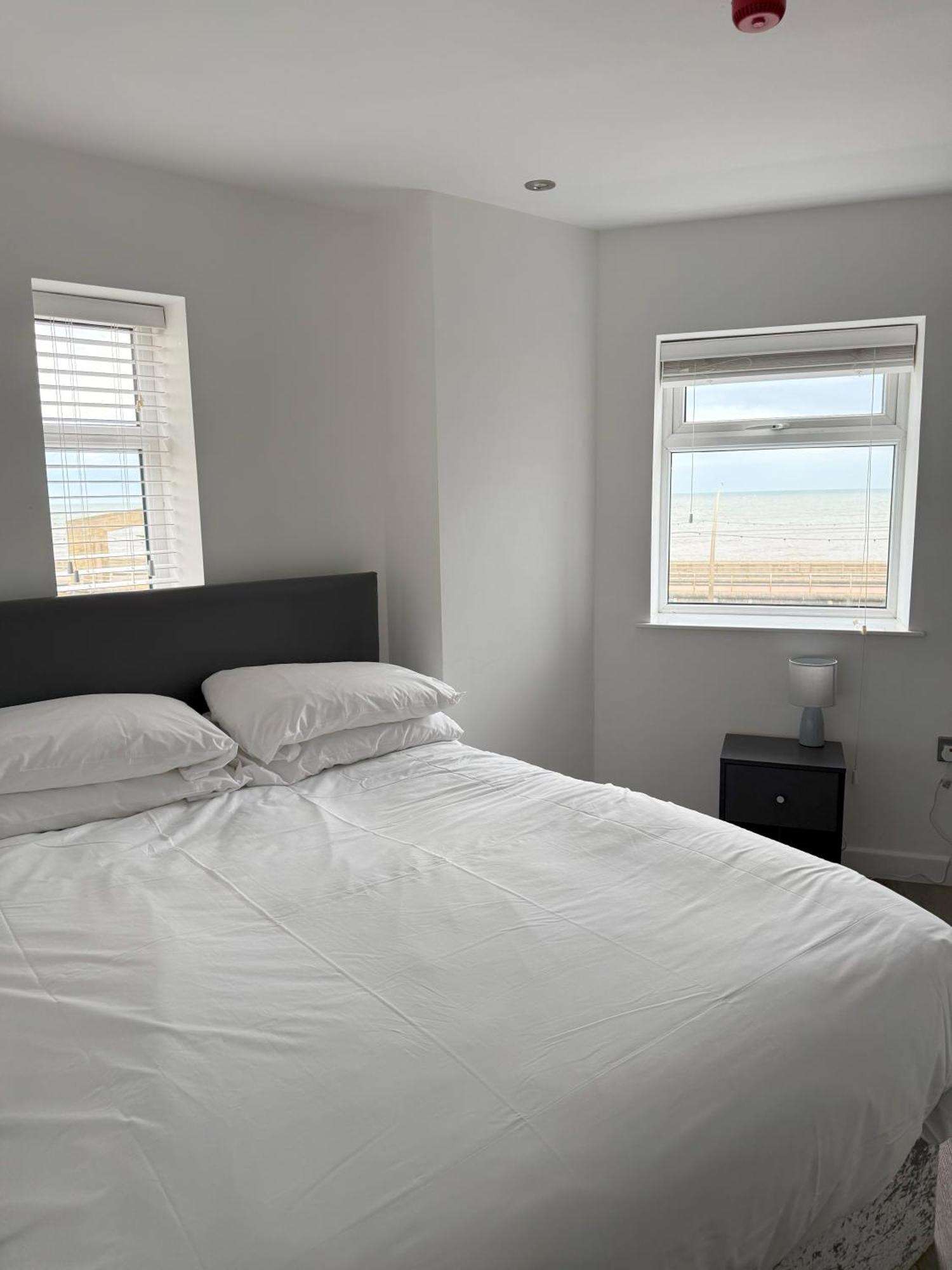 Hotel Coastal Plaza à Blackpool Extérieur photo