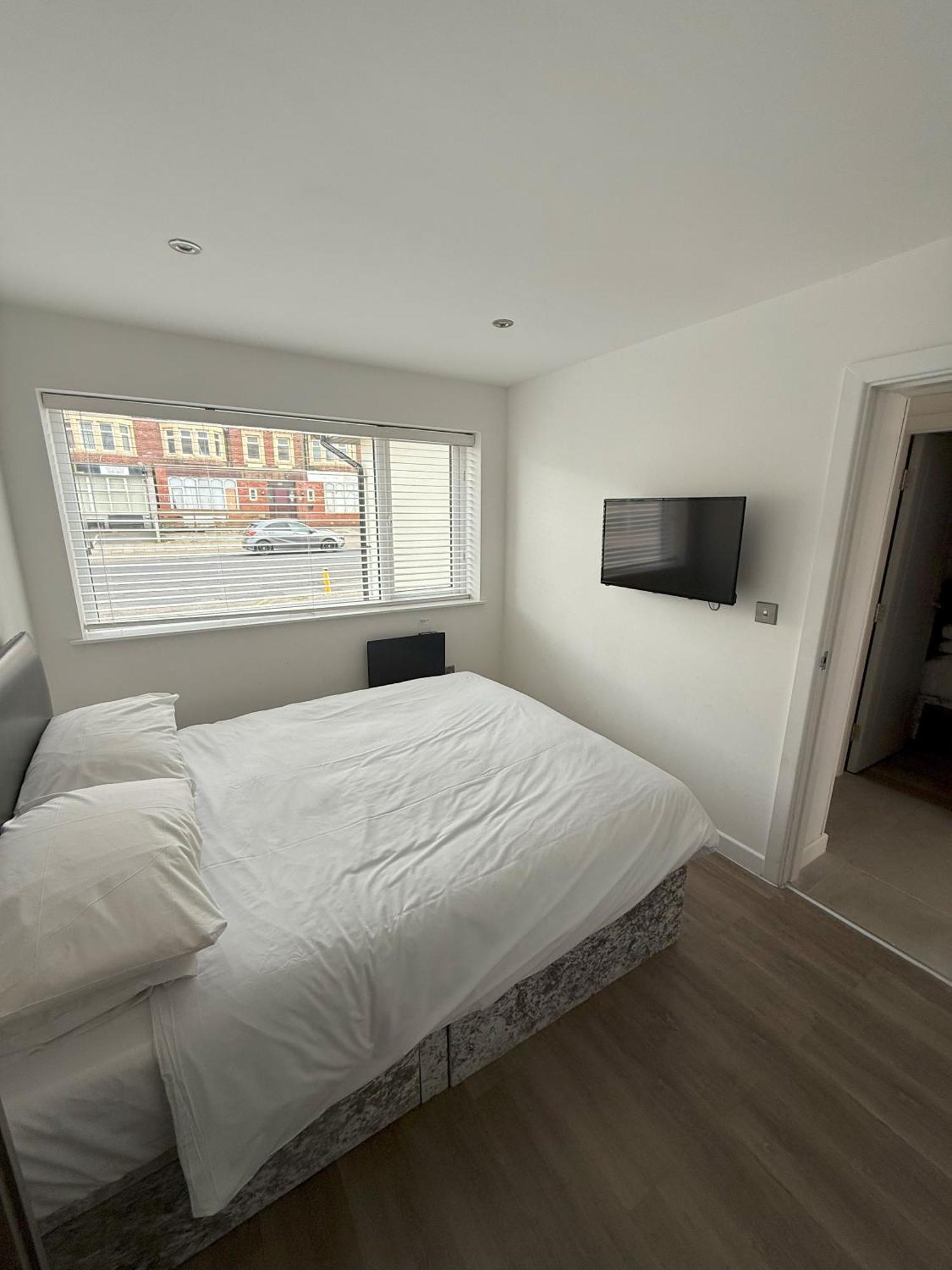 Hotel Coastal Plaza à Blackpool Extérieur photo